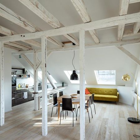 Kuenstlerzimmer Im Kulturhaus Haeselburg Gera Exterior photo
