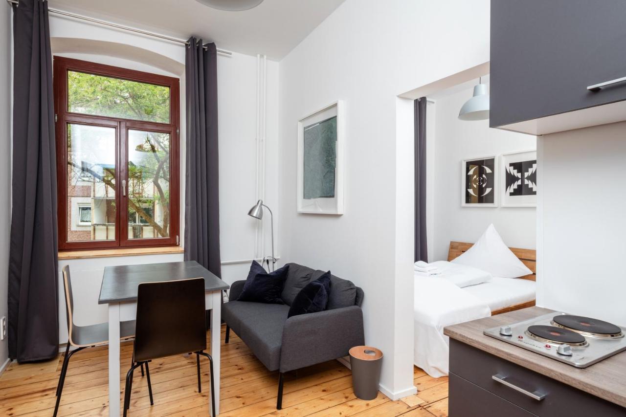 Kuenstlerzimmer Im Kulturhaus Haeselburg Gera Exterior photo